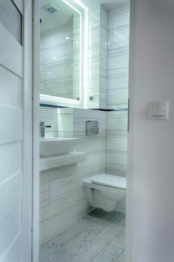 Apartament Sto Metrow Od Morza Swinemünde Exterior foto