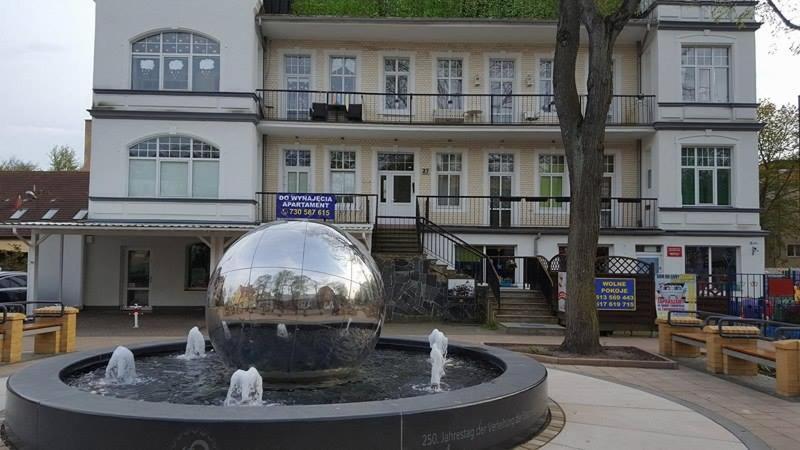 Apartament Sto Metrow Od Morza Swinemünde Exterior foto